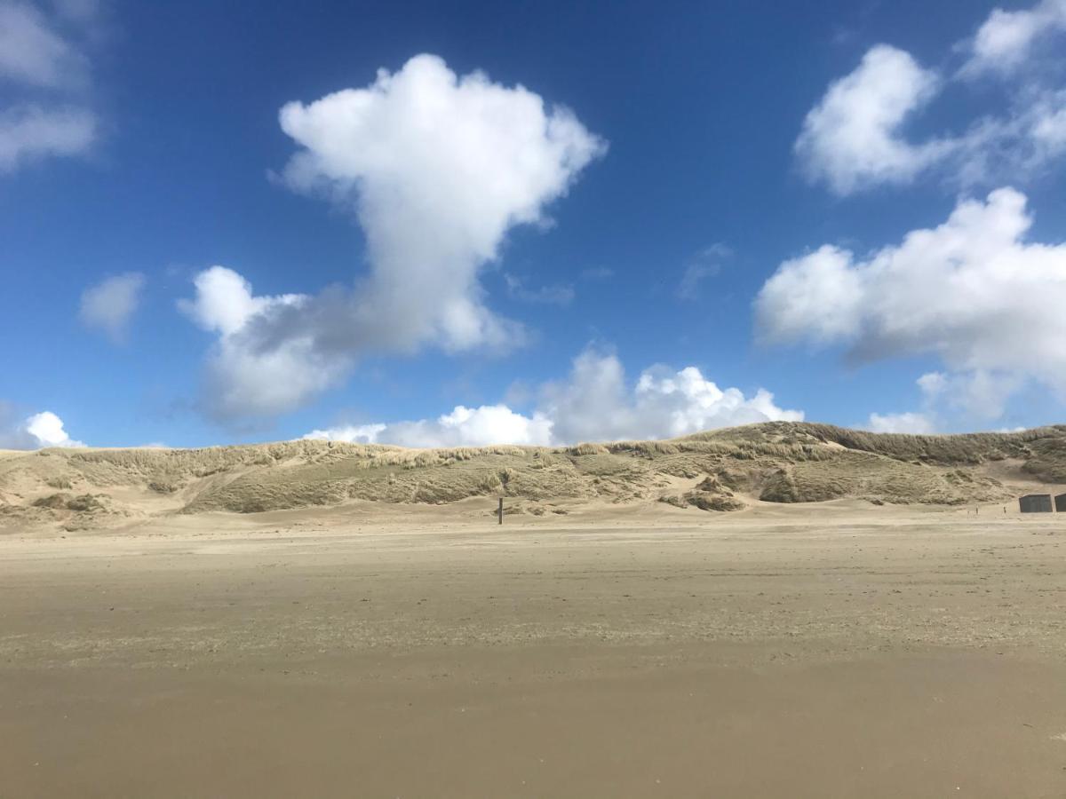 B&B Bij De Zee Centre Of Julianadorp 10 Min From Beaches Exteriör bild